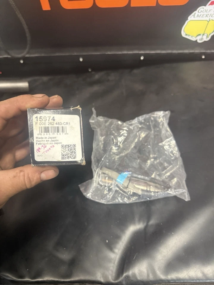 Один новый датчик соотношения воздух/топливо Bosch 15974 для Lexus Pontiac Scion Toyota - Изображение 1 из 1