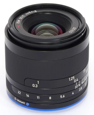 ZEISS Loxia BIOGON 2/35 Wide Angle Manual Focus 35mm F2 lens in Sony NEX E-MOUNT - Image 1 of 4