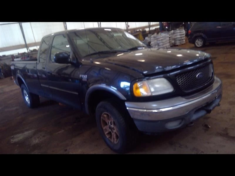 Passenger Caliper Rear Limousine Package Fits 03-11 LINCOLN & TOWN CAR 4972750 - Image 1 of 4