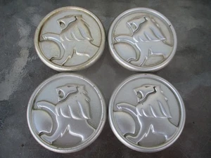 GENUINE COMMODORE VT VX SS CENTRE WHEEL CAPS SET - Picture 1 of 11