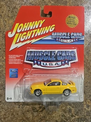 Raro Johnny Lightning Muscle Cars EE. UU. 2005 Ford Mustang GT White Lightning Chase Foto 1 de 4