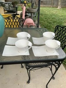 4 Villeroy & Boch New Wave Caffe White Au Cafe Laite Cups & Snack Plates EUC - Picture 1 of 7