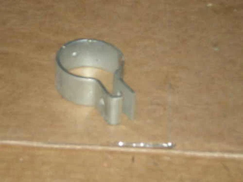 VW, EXHAUST CLAMP FOR MUFFLER DAMPER PIPE, TYPE 2 THRU 64, THRU 71 - Imagem 1 de 1