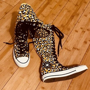 Converse Chuck Taylor All Star Knee High Leopard Print Shoes Zip Bac Size 5 NEW - Picture 1 of 8