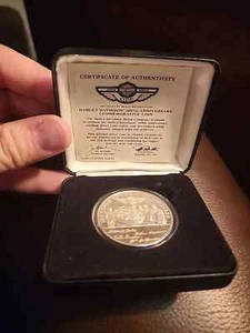 Moneta Argento 100° Anniversario Dipendente Harley-Davidson 2003 Con Scatola - Foto 1 di 4