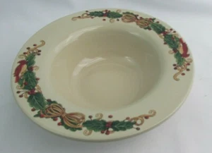 NEW Home & Garden Party Tidings of Joy Friendship Bowl MADE IN USA Leaves Berry - Picture 1 of 4