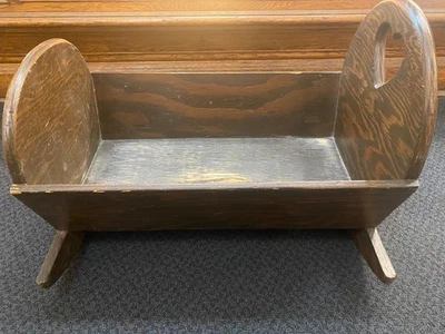 Cuna cuna de bebé oscilante corazón madera estilo antiguo vintage Foto 1 de 4