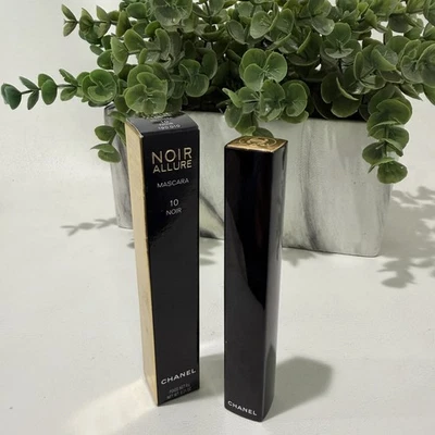 Chanel Noir Allure Mascara - 10 NOIR 190.010 - 6g/0.21OZ - Image 1 of 4