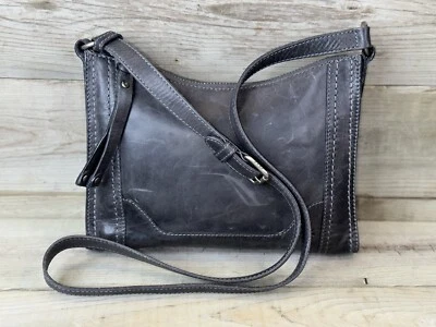 ¡BONITO! Bandolera Frye Melissa Cremallera Color Carbono/Gris Oscuro Cremallera Foto 1 de 4