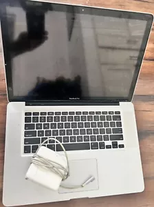 macbook pro 15 inch mid 2010 - Picture 1 of 1