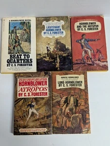 C.S. FORESTER lot of 5 vintage Horatio Hornblower PB Bantam volumes 1939-58 - Picture 1 of 9