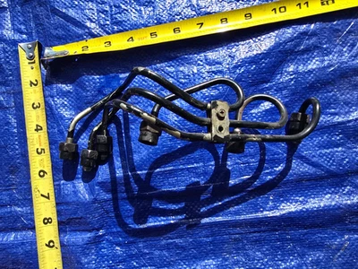 Conjunto de linha de injeção de combustível Deere 330 332 430 655 755 756 855 AM876239 Yanmar 3TNA72 - Imagem 1 de 4