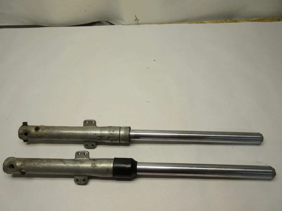 1972 OSSA MAR250 MAR 250 FRONT WHEEL FORKS 35MM - Image 1 of 4