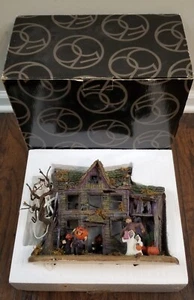 Rare Department 56 Halloween Lit Haunted House Scene Pumpkin Ghost 2002 56.35690 - Picture 1 of 3