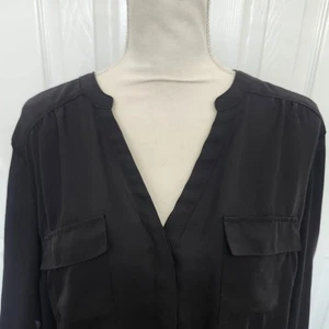 Torrid 1X schwarzer Harper Pullover 3/4 Roll-Tab Ärmel mit Taschen Bluse - Bild 1 von 9