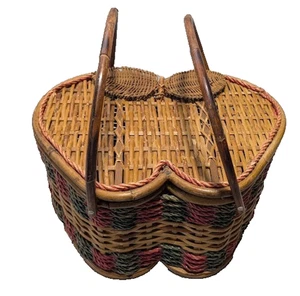 VTG Hand Crafted Wicker & Bamboo Apple Shaped Picnic Basket - Picture 1 of 10