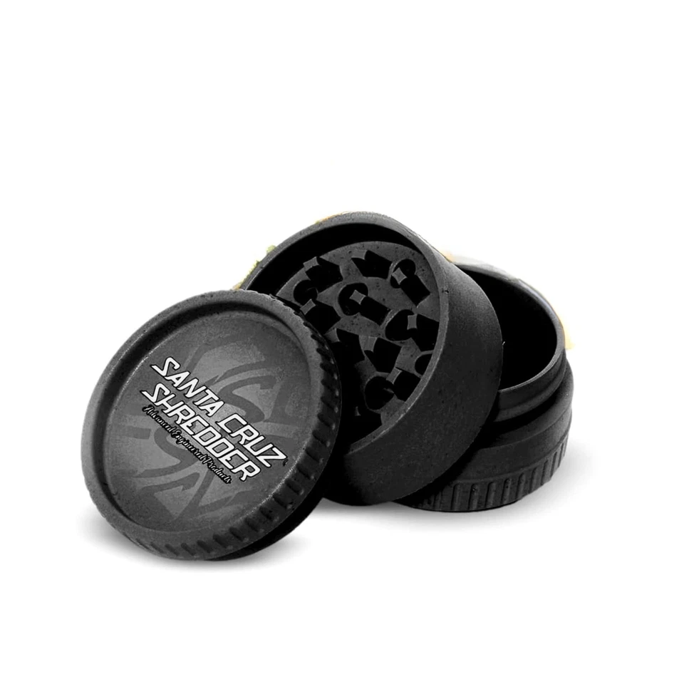 Trituradora Santa Cruz para hierbas superior moleteada para un agarre más fuerte 3 piezas 2... Foto 1 de 1