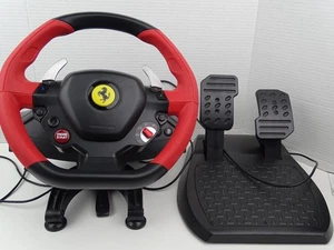 Xbox One Thrustmaster Steering Wheel Ferrari 458 Spider Racing Pedals Original - Foto 1 di 9