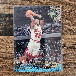 1995 Topps Stadium Club #1 Michael Jordan Chicago Bulls Salón de la fama - Imagen 1 de 2