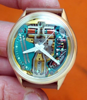 SERVICED 214 ACCUTRON SPACEVIEW 10KT. GOLD FILLED TUNING FORK MEN'S WATCH M6 Foto 1 de 4