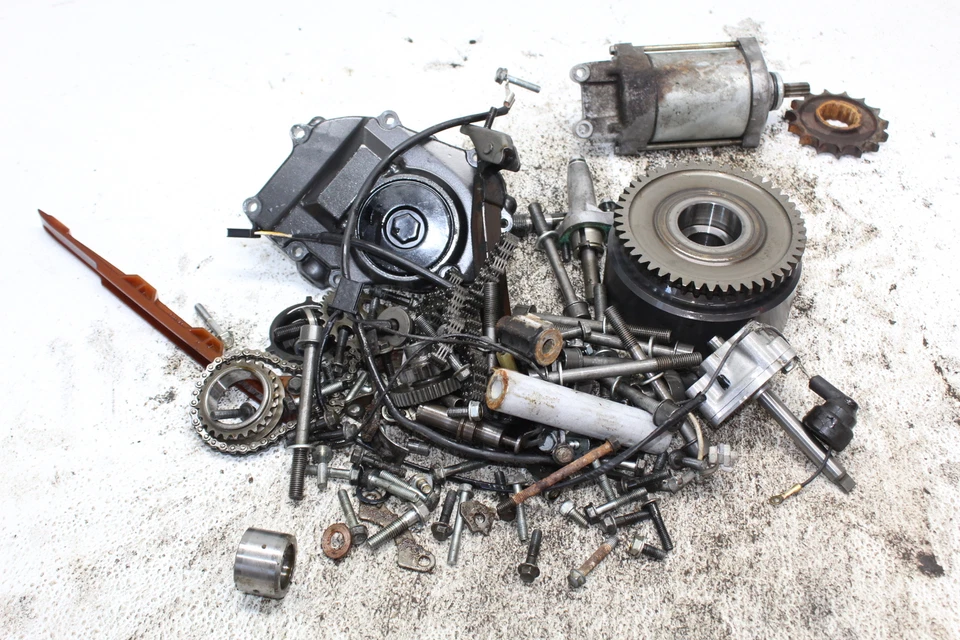 Lote de piezas y herrajes del motor Honda CBR900RR 1995 Foto 1 de 4