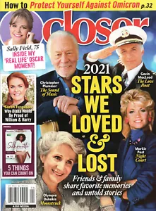 CLOSER Magazine January 10 2022 Stars We Loved & Lost In 2021 Susan Blakely - Picture 1 of 2