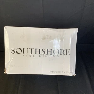 Southshore Fine Linens Vilano Spring 3 PC Quilt Set White Full /Queen Steel Blue - Picture 1 of 6