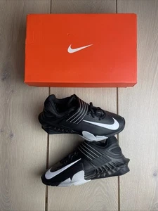 Scarpe da sollevamento pesi Nike Savaleos - taglia 3,5 UK / EU 34,5 nere CV5708-010 - Foto 1 di 7
