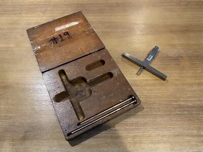 Lufkin 深度千分尺 - 否 515-EXTRAS-木箱  — 第 1/3 张图片