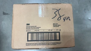 NEU 3M 8210 N95 Einweg Partikel Atemschutz Maske PSA NIOSH - Bild 1 von 2