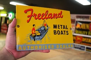 FREELAND METAL BOATS DEALER PORCELAIN METAL SIGN FISHING HUNTING FOREST LURE - Picture 1 of 9