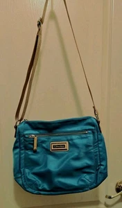 Calvin Klein Aqua Blue Messenger Cross Body  Bag Purse With Logo Strap EUC - Picture 1 of 5