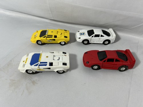 Foto 1 di 18