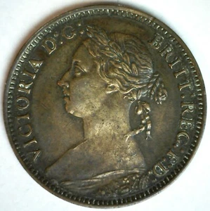 1881 Great Britain Bronze Farthing Coin Extra Fine Circulated Victoria Obverse - Picture 1 of 2