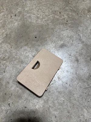1997-2001 Jeep Cherokee XJ  Fuse Cover Door Tan OEM (SP01) - Image 1 of 3