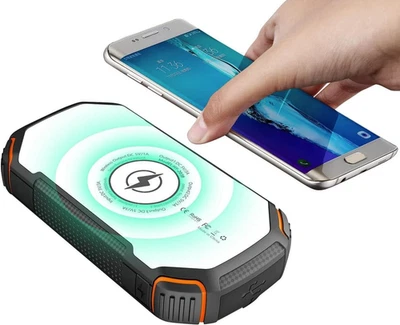 NEU Solar Powerbank Qi kompatibel USB C für Camping Outdoor Reise Festival See - Bild 1 von 4