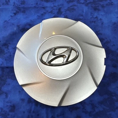 (1) Tapacubos tapacubos tapacubos tapacubos 52960-3X300 OEM 2011-2013 Hyundai Elantra OEM Foto 1 de 4