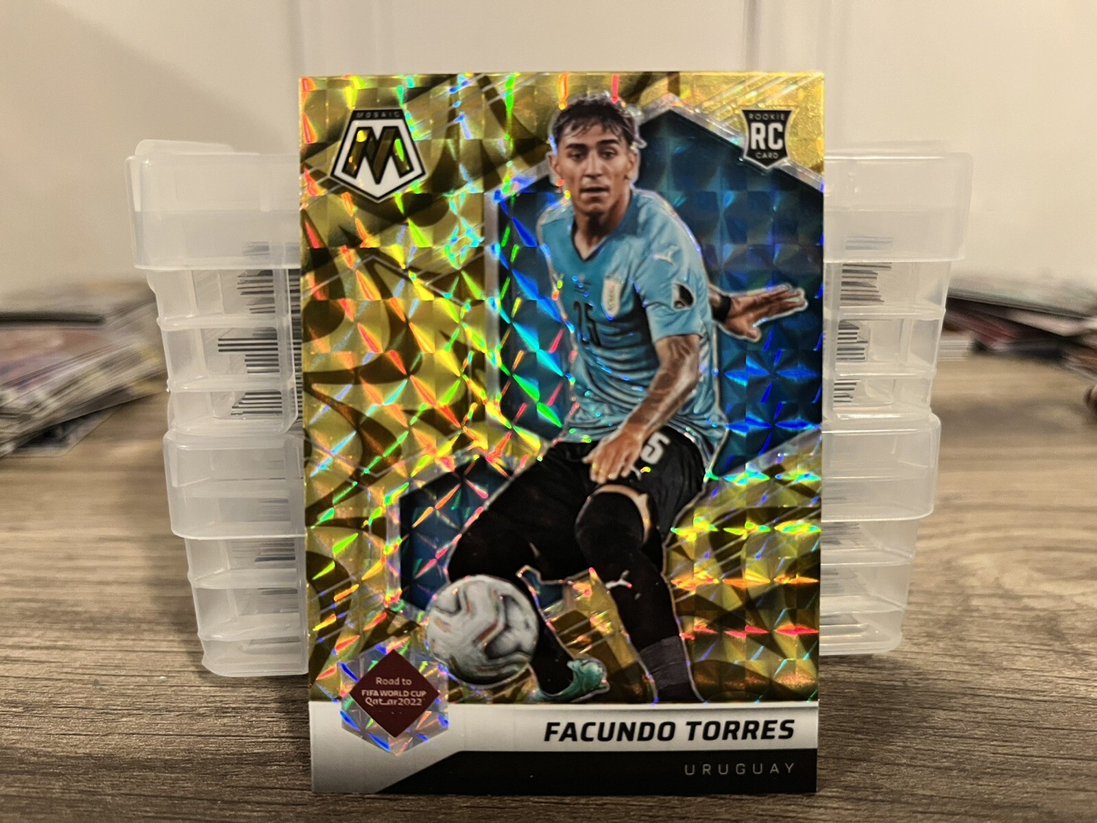 Facundo Torres 2022 Mosaic Road To World Cup Rookie Gold Reactive #118 Uruguay