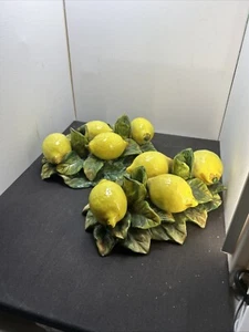 Portacandele vintage italiano Capodimonte figura limoni/foglie MCM set di 2 - Foto 1 di 7