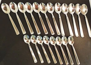 Cambridge stainless steel lot of 20 spoons teaspoons soup spoons outine banded  - Picture 1 of 3