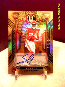 2022 Panini Gold Standard KC Chiefs Skyy Moore /199