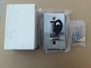 Wall Mounted Laundry Sink Hose Holder Mop Sink Plumbing Safety Parts - Picture 1 of 2