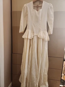 Abito da sposa vintage anni 40 in raso avorio Peplum Sweetheart abito manica lunga - Foto 1 di 10