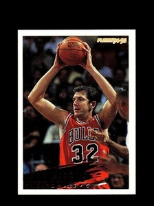 Basketball sports Fleer Will Perdue Chicago Bulls Near Mint or Better - Picture 1 of 2