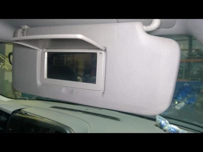 Parasol para pasajeros sin iluminación compatible con 07-14 SUBURBAN 1500 165968 Foto 1 de 4