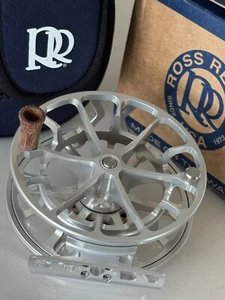 **BEAUTIFUL** 🔥 ROSS EVOLUTION LTX 5/6wt PLATINUM Fly Reel!! 🔥 ~New~ - Picture 1 of 12