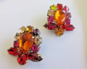 2 schöne tschechische Vintage Stil Glas Strass Knöpfe mehrere Farben mit c Bernstein - Bild 1 von 3