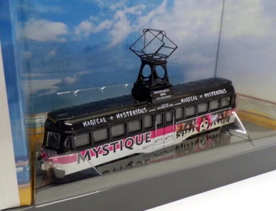 Corgi 1/76 Scale OM44004 - Blackpool Brush Railcoach - Mystique - Photo 1/3