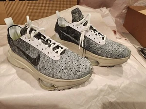 Nike Air Zoom Type SE Women Shoes White/Light-Bone-Black DD2947 100 Size 8.5 - Picture 1 of 8