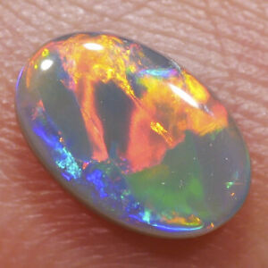 Australischer Multicolor Opal in Top Qualität aus Lightning Ridge Rot Grün Blau
